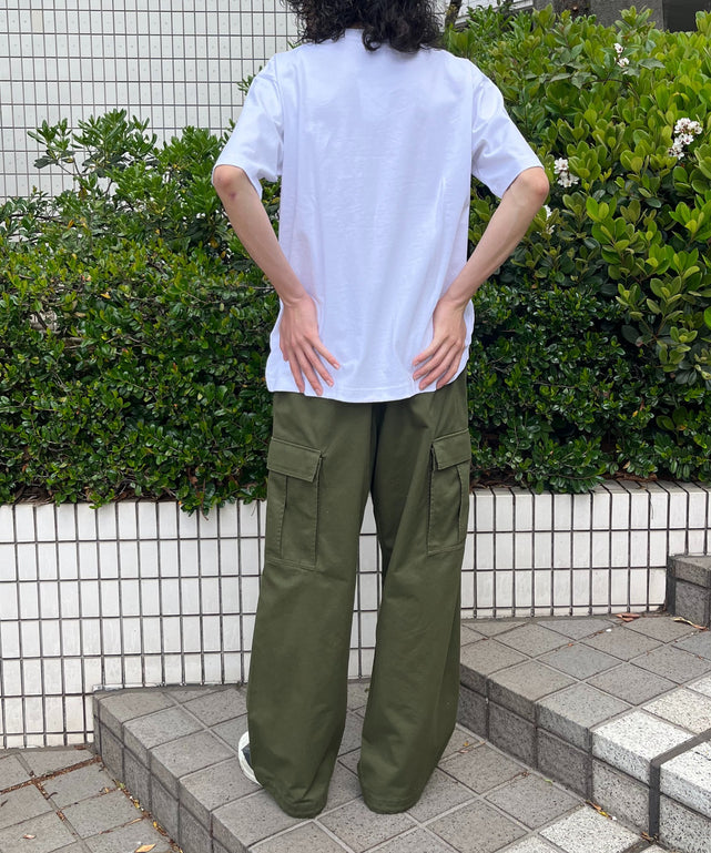 オフホワイト モデル:175cm Lサイズ着用