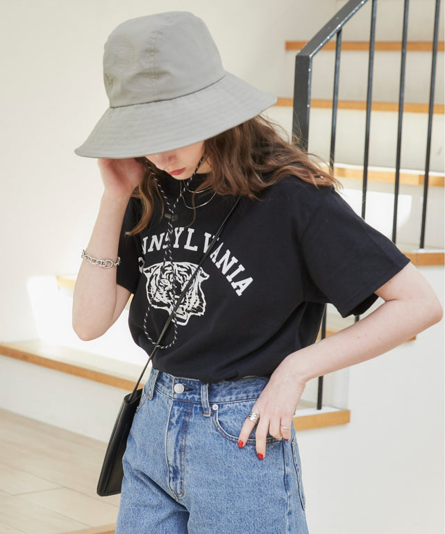 カレッジロゴプリントTee