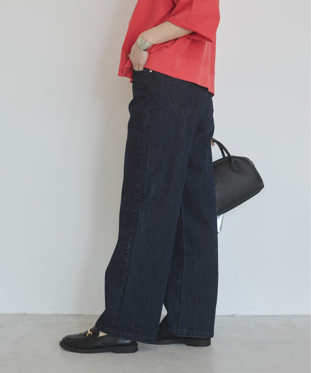 ワイドストレートデニムパンツ