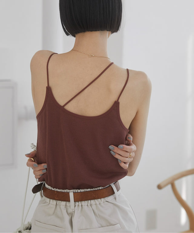 ストラップカップ付きベアキャミソール/model:165cm　着用サイズ:M