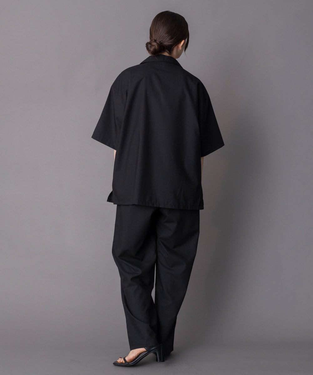 ブラック モデル：162cm M着用