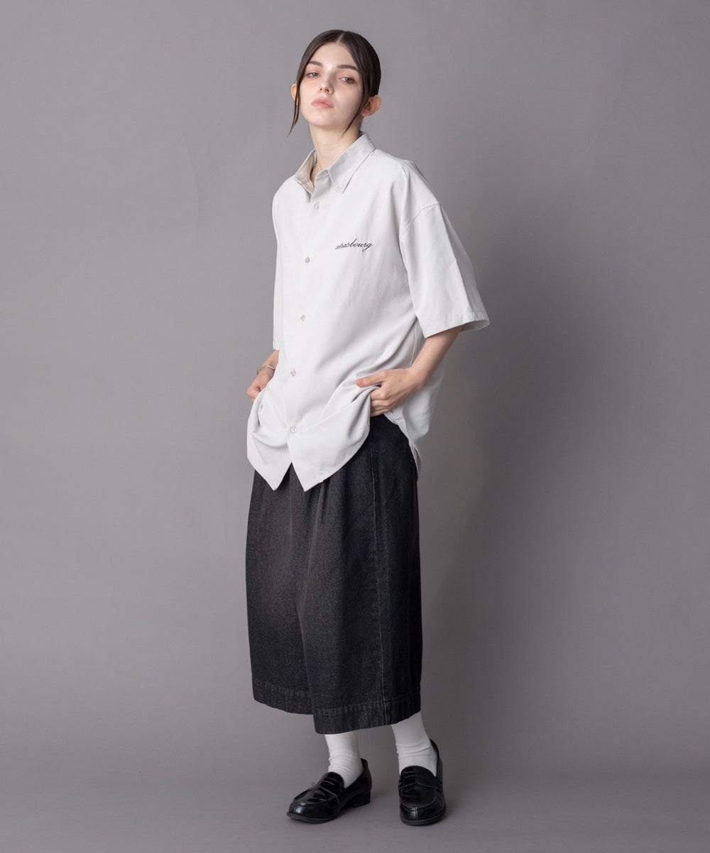 Lベージュ モデル：162cm M着用