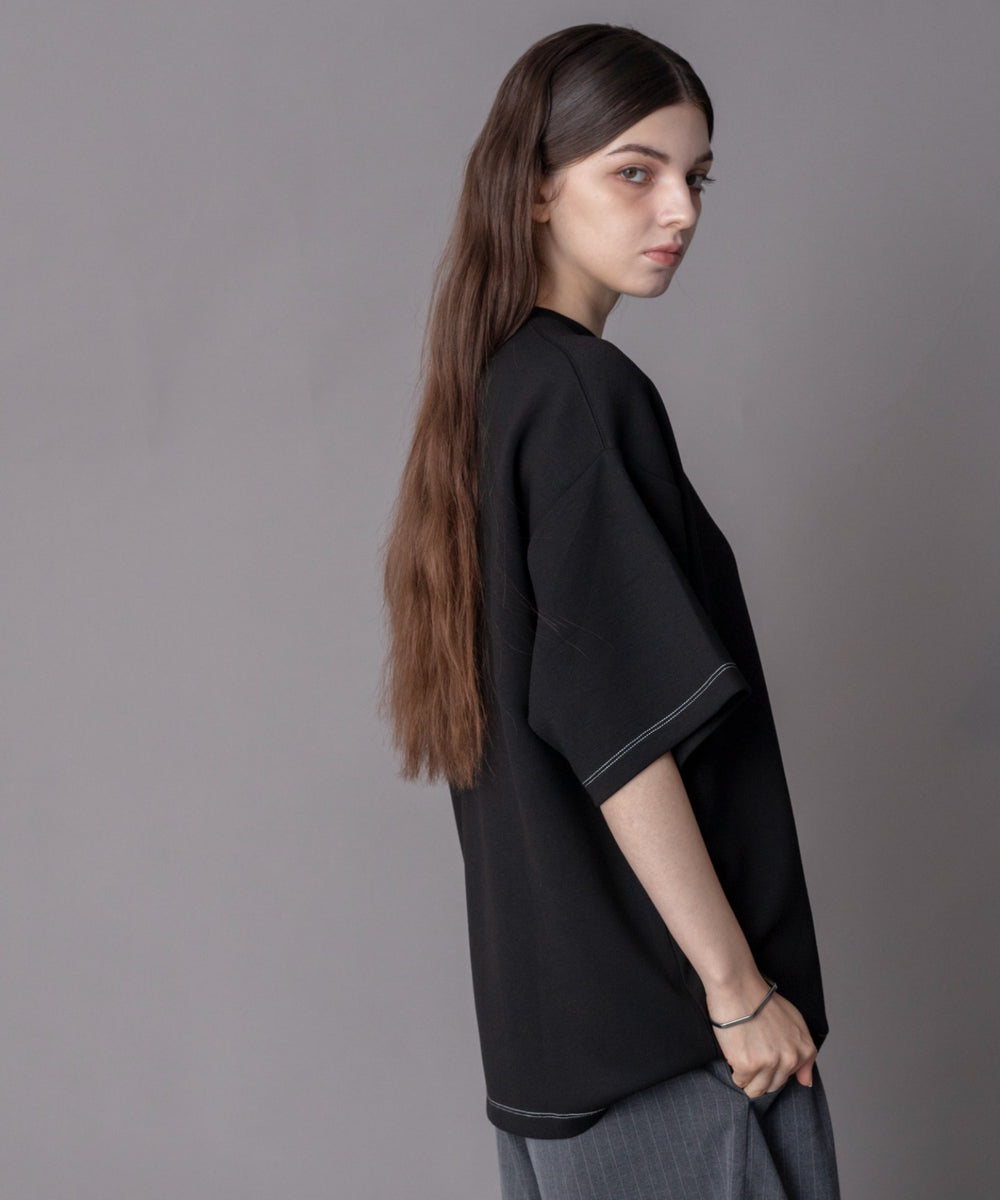 ブラック モデル：162cm M着用
