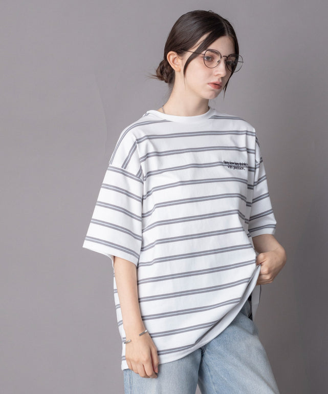 ホワイト モデル：162cm M着用