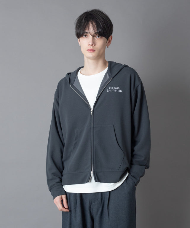 アンサンブルZIPパーカー（LS）/チャコール モデル：180cm L着用