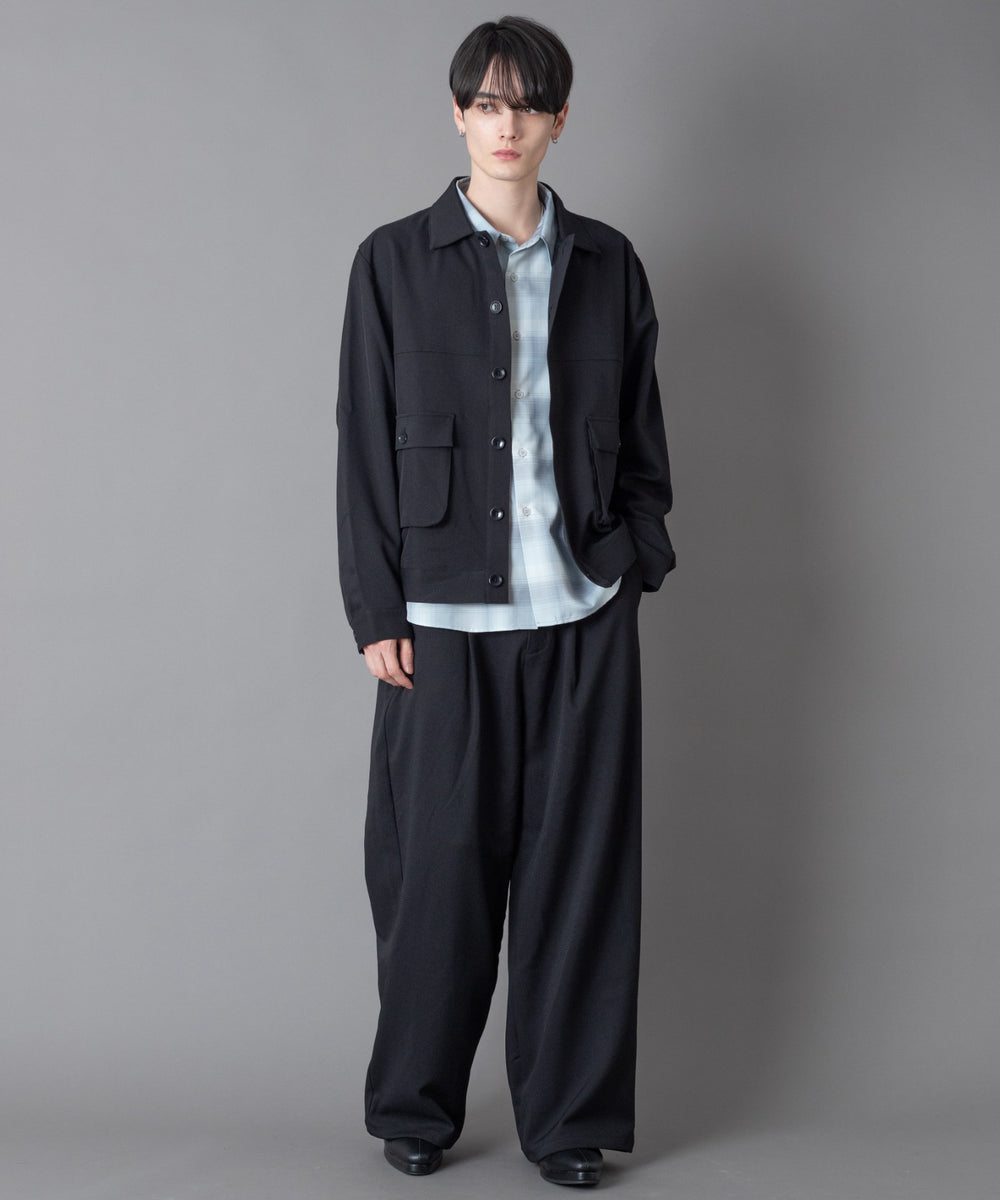 ブラック モデル：180cm L着用