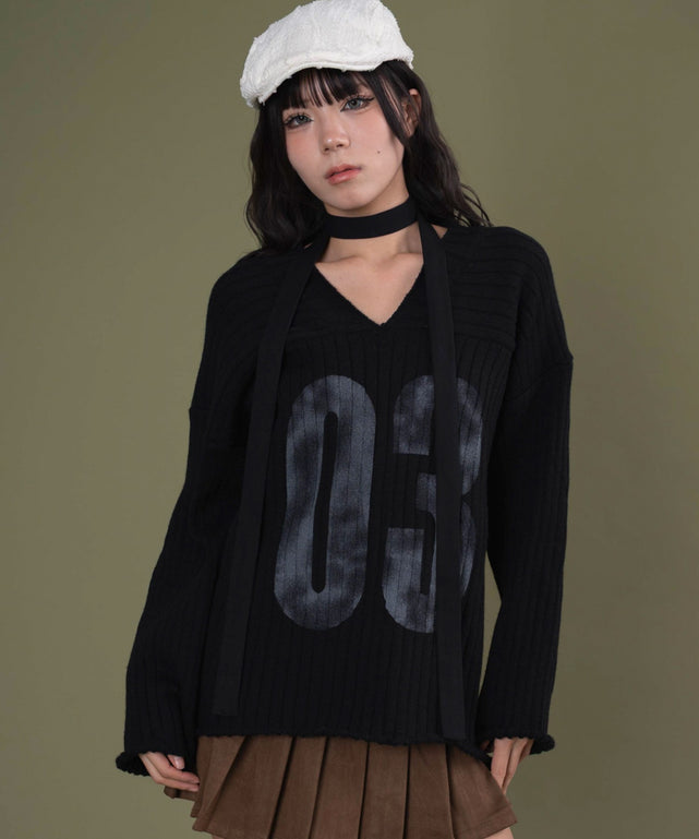 Vネックナンバービッグニット/ブラック モデル：160cm F着用