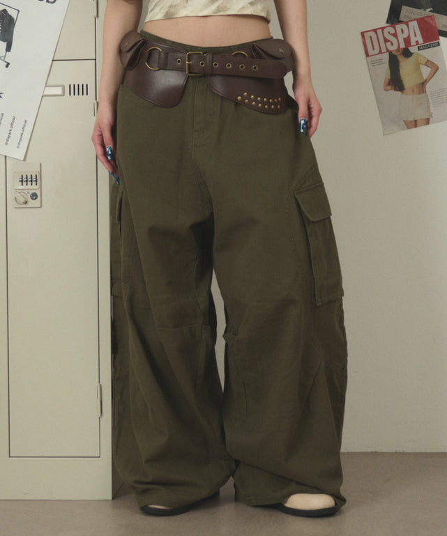カーキ モデル：163cm S着用