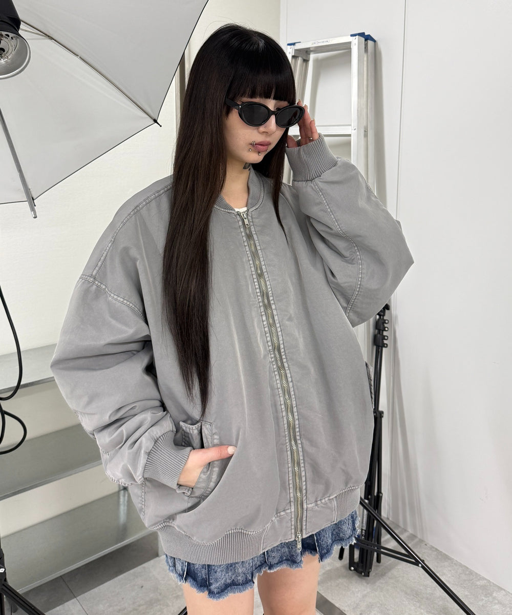 グレー モデル：160㎝ L着用