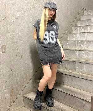 柄5 モデル：160㎝ FREE着用
