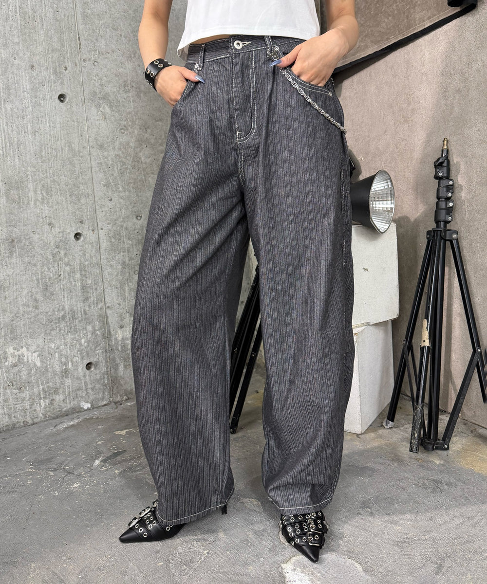 チャコール モデル:168cm L着用