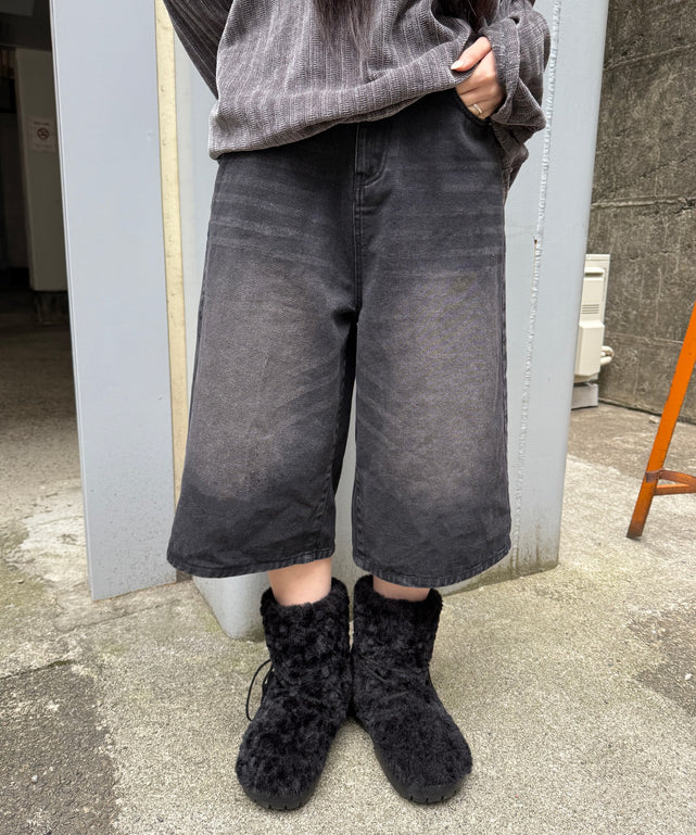 ワイドデニムハーフパンツ/ブラック モデル：160㎝ S着用 