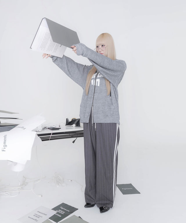 グレー モデル:168cm F着用