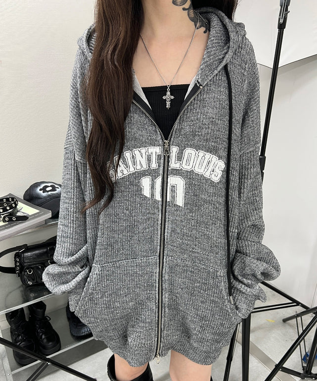 シティロゴニットジップパーカー/グレー モデル：160㎝ F着用
