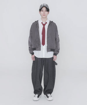 デニムインディゴ モデル:178cm L着用