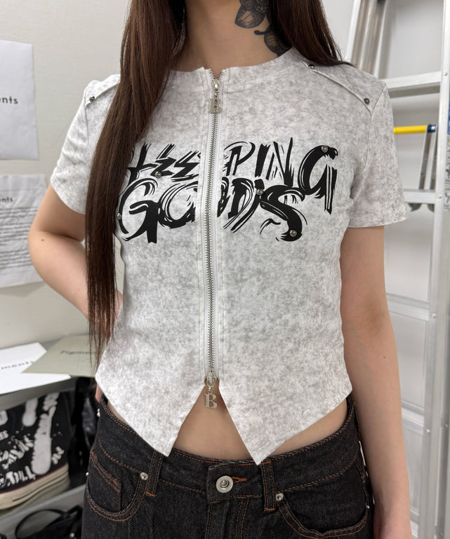 SHEEPINGジップトップ/ホワイト モデル：159cm F着用