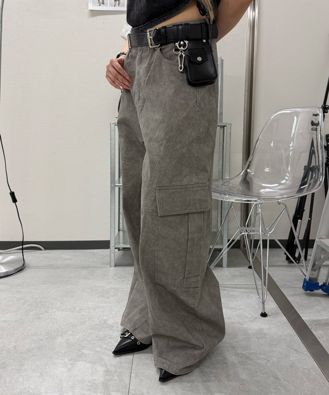 グレー モデル:168cm L着用
