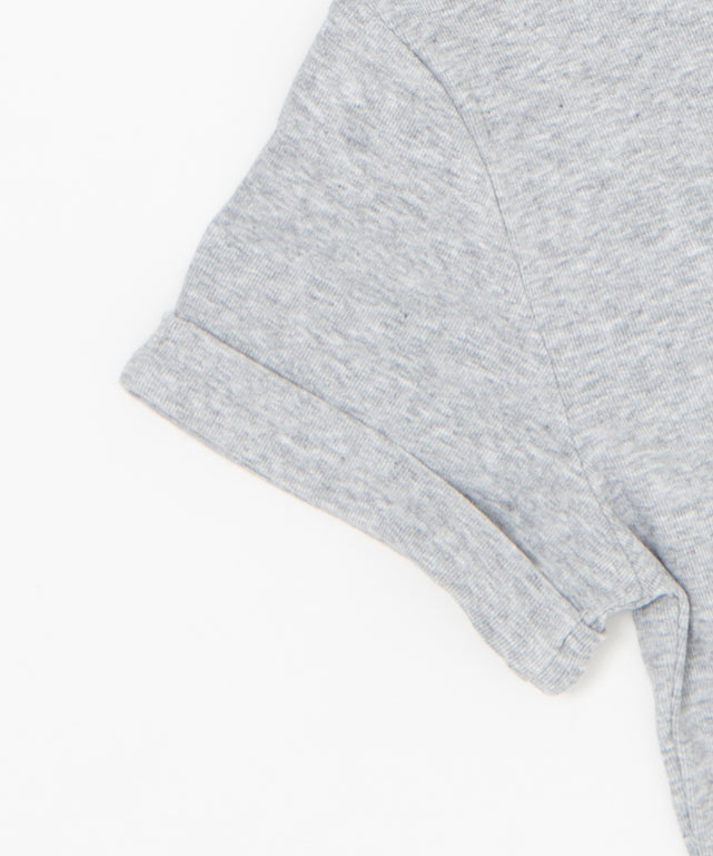 アイレットVネックTシャツ