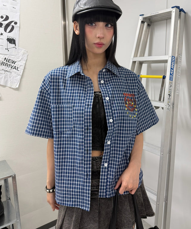 エンブレムミニチェックシャツ