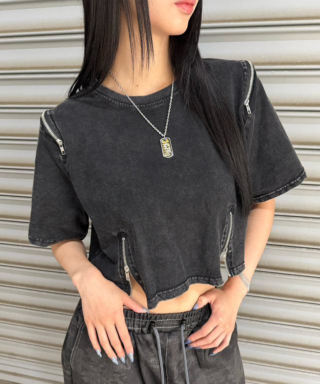 ジップデザインTシャツ/スミクロ モデル:168cm 着用F