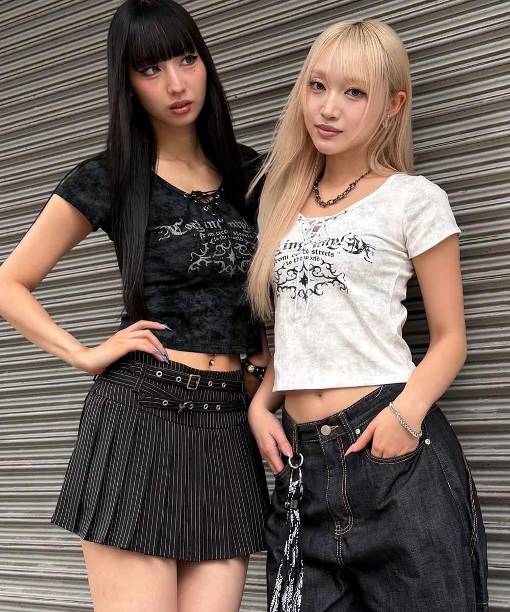 ゴシックアイコンレースアップTシャツ