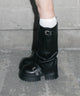 ブラック