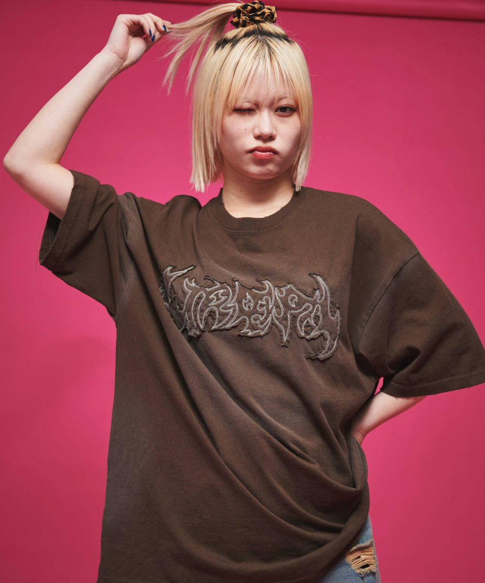 ブラウン モデル:165cm M着用