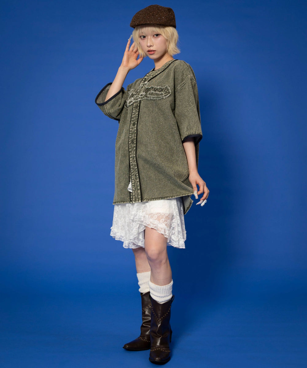 カーキ　モデル:158cm M着用