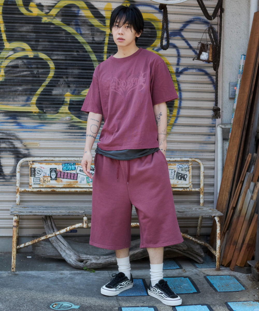 ピンク モデル：175cm L着用