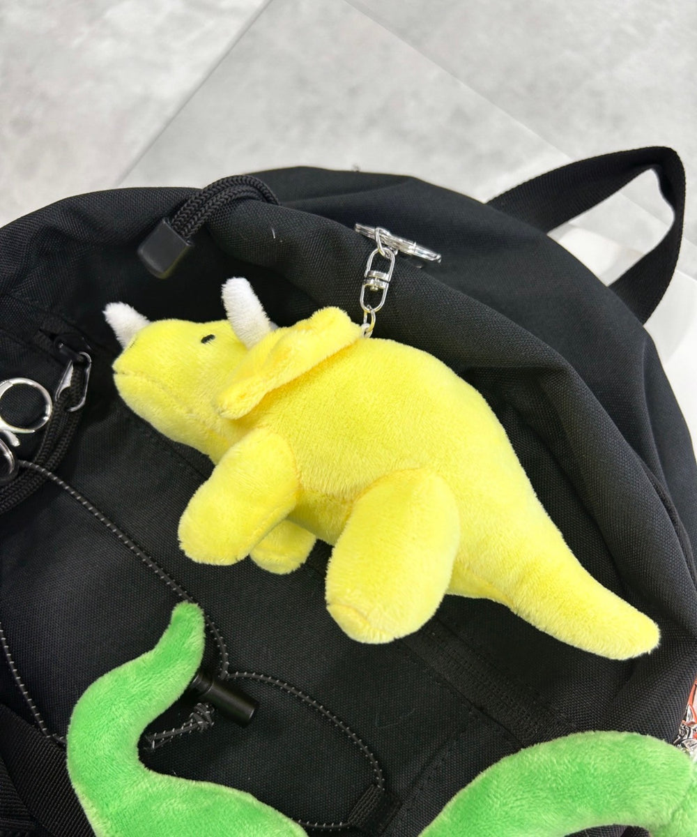 イエロー
