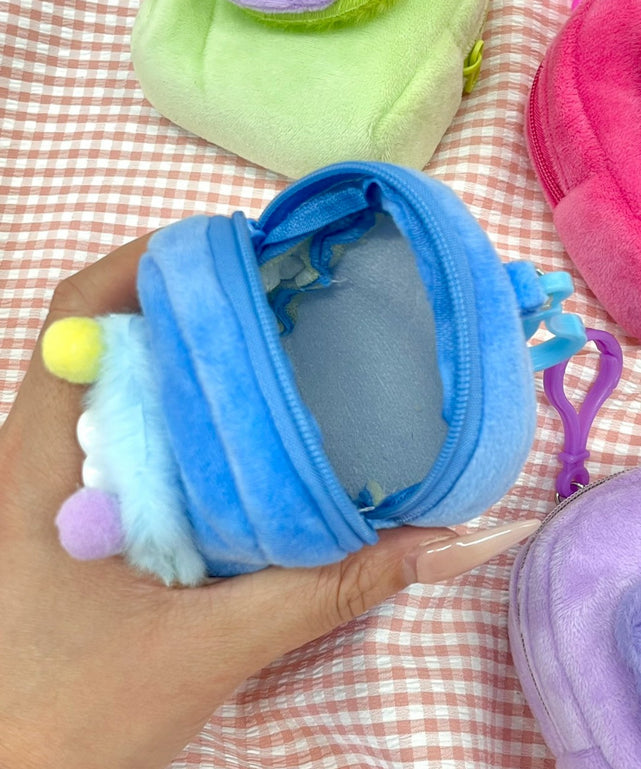 ブルー