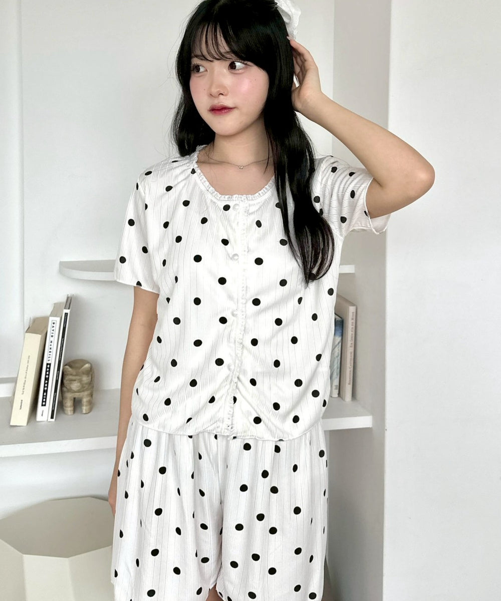 柄６：ドット　モデル：155cm F着用