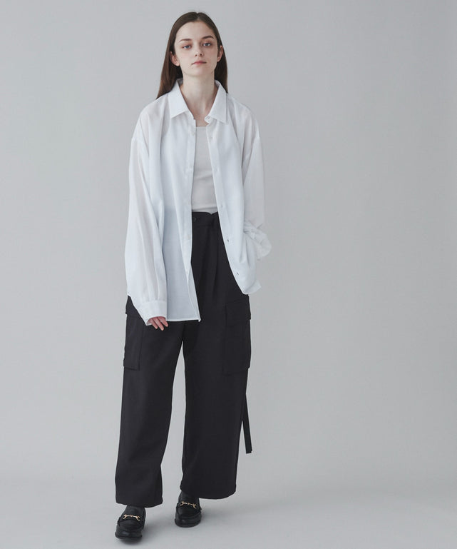 ホワイト モデル：173cm L着用