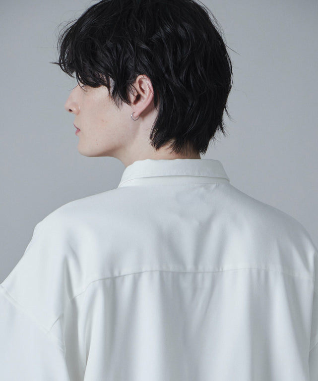 ブルー モデル：180cm L着用
