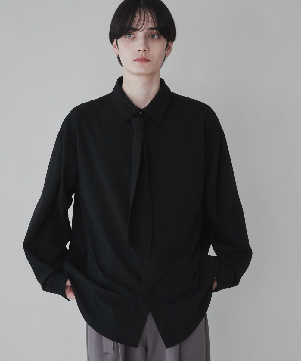 ブラック モデル：180cm L着用