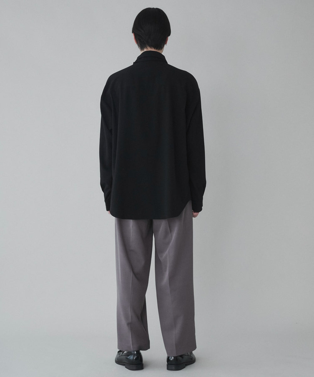 ブラック モデル：180cm L着用