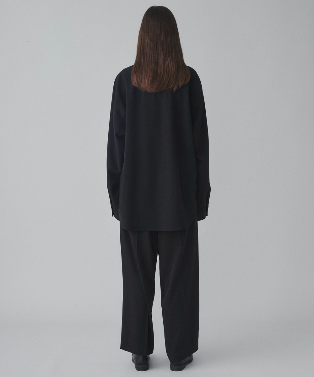 ブラック モデル：173cm L着用