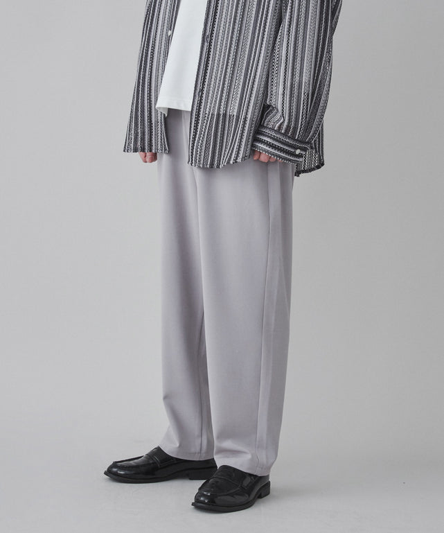 Lグレー モデル：180cm L着用