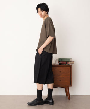 ブラックストライプ モデル：180cm L着用