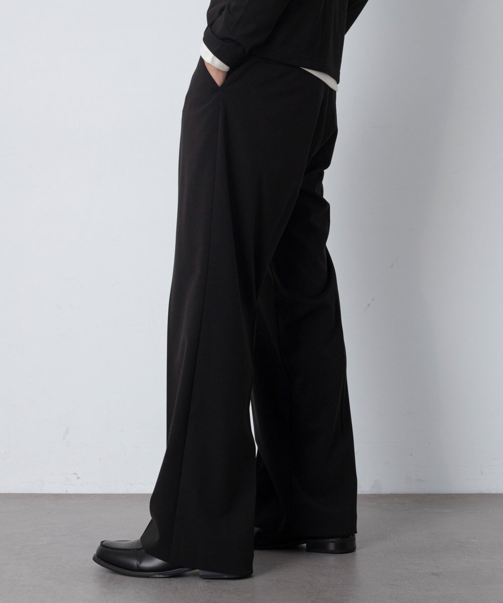 ブラック モデル：180cm L着用
