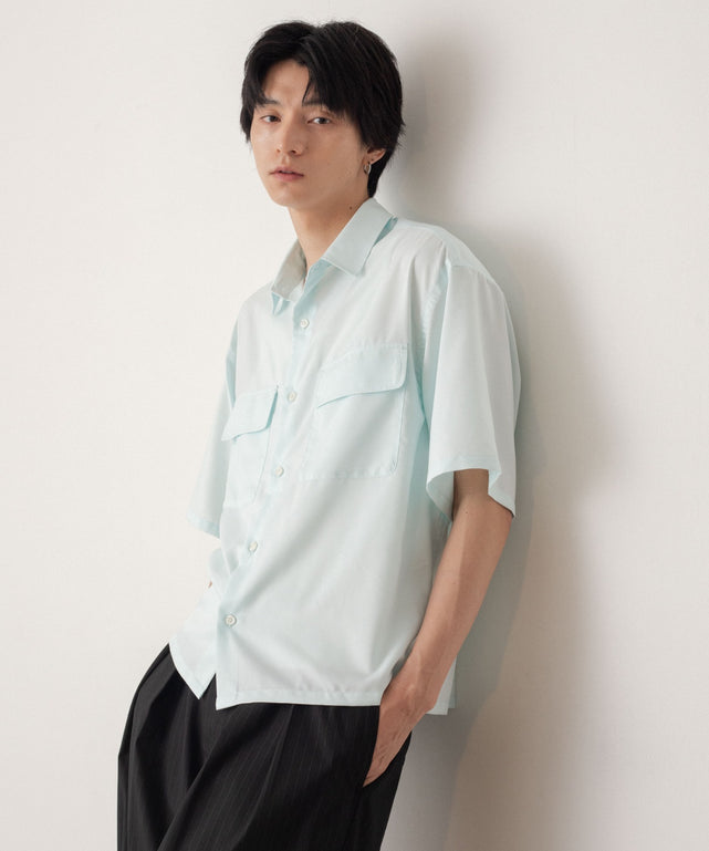 ダブルポケットボクシーシャツ（SS）/サックス モデル：180cm L着用