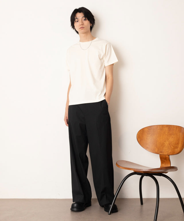 ブラックストライプ モデル：180cm L着用