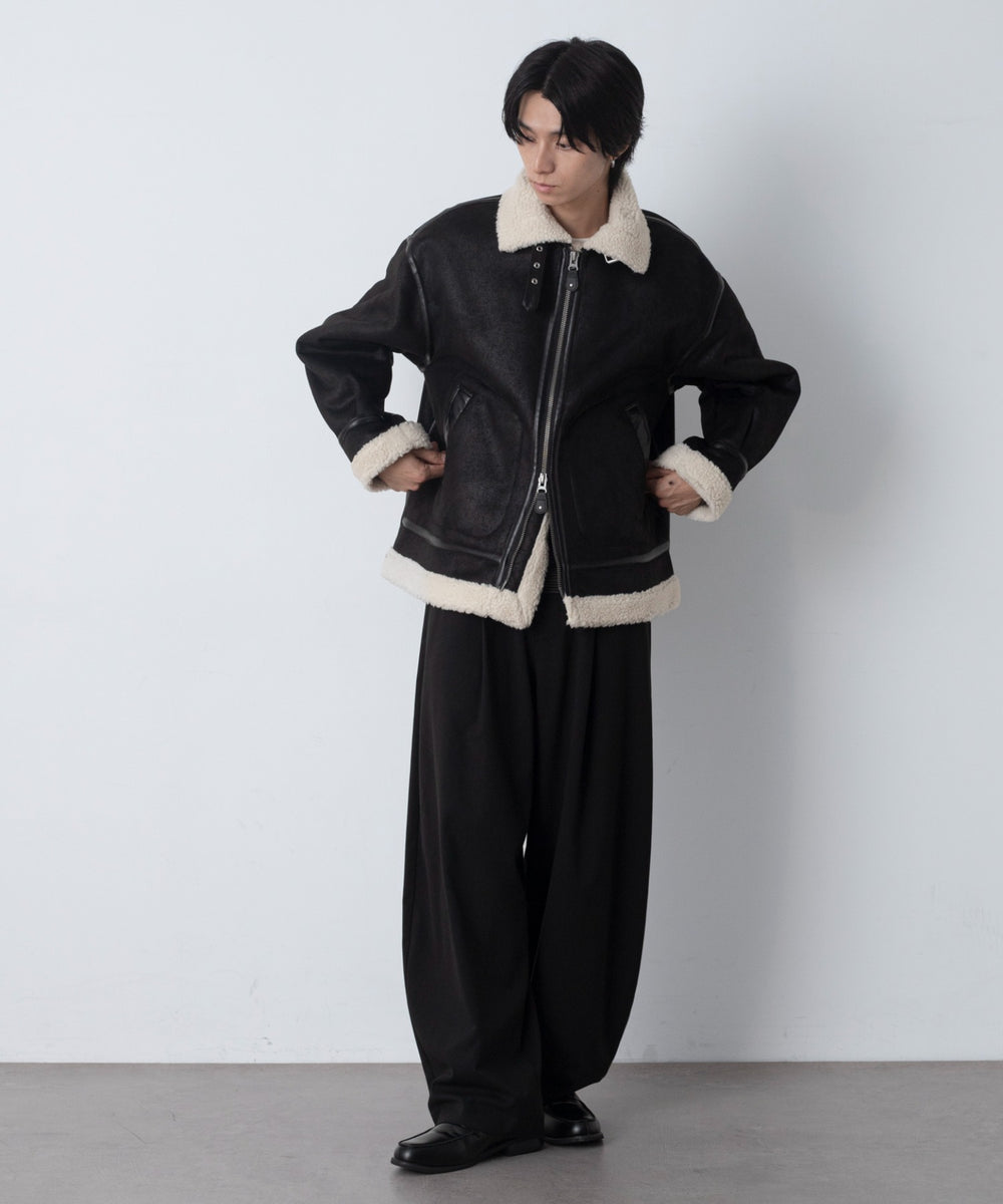 ブラック モデル：180cm L着用