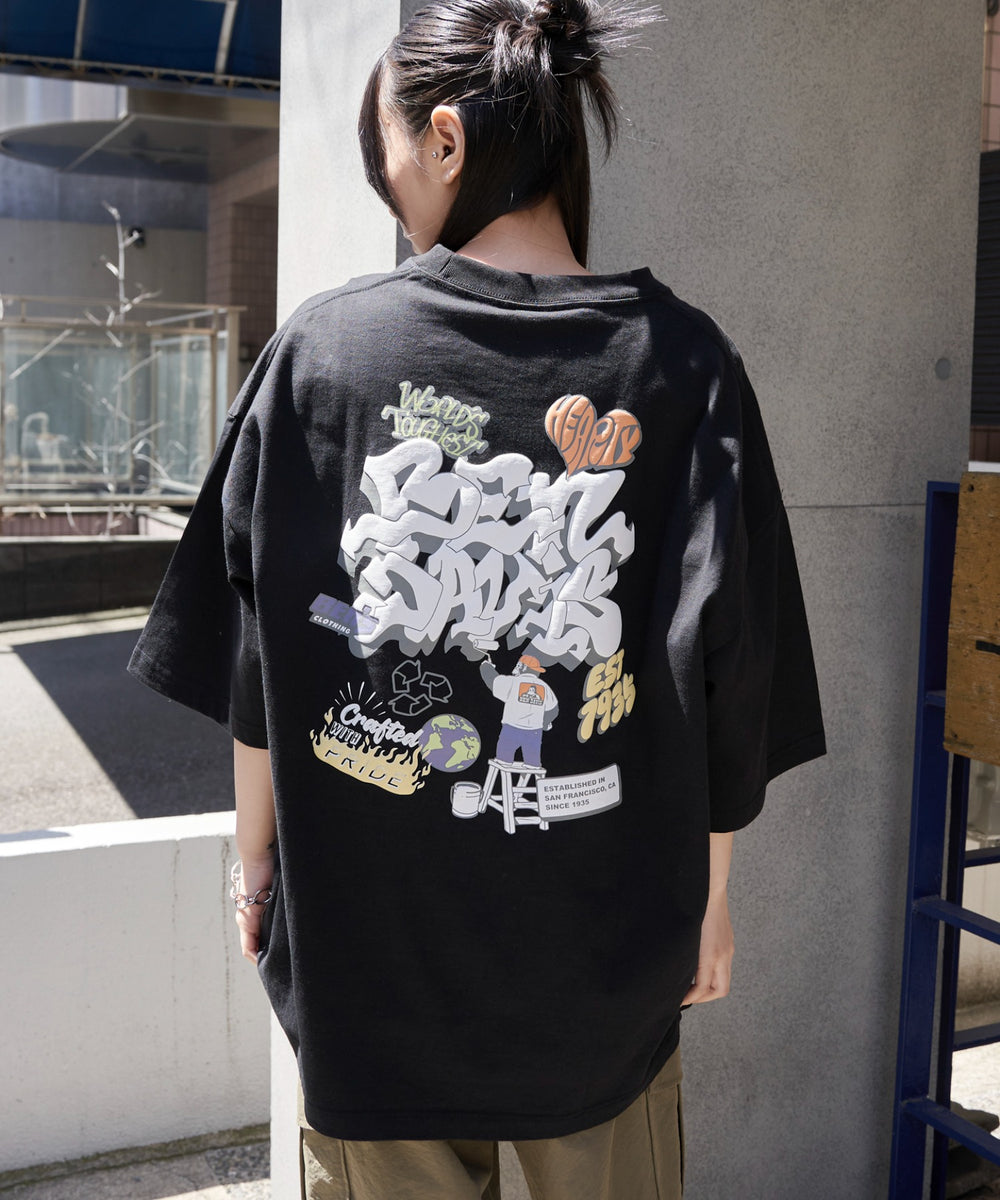 ブラック　モデル159cm L着用