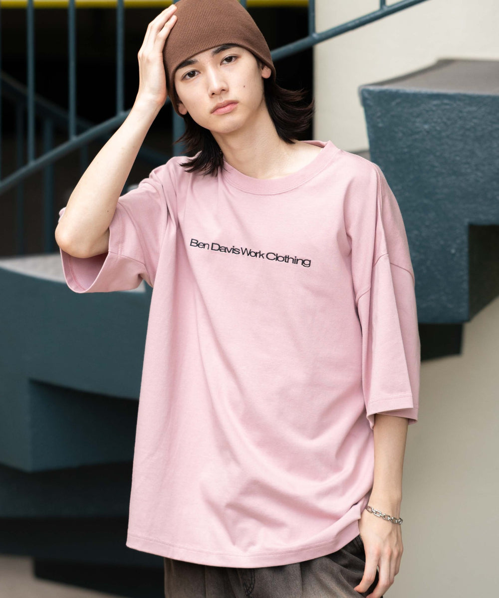 ピンク モデル：175cm L着用