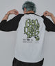 ホワイト モデル：178cm L着用