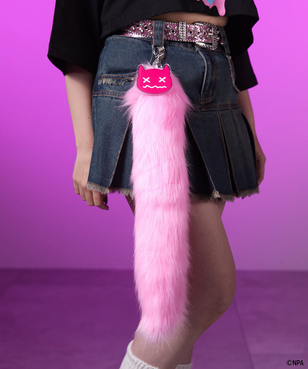 ピンク