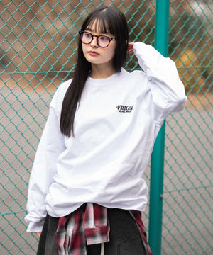 ホワイト　モデル：161cm M着用