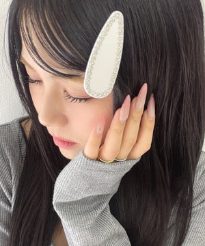 ホワイト