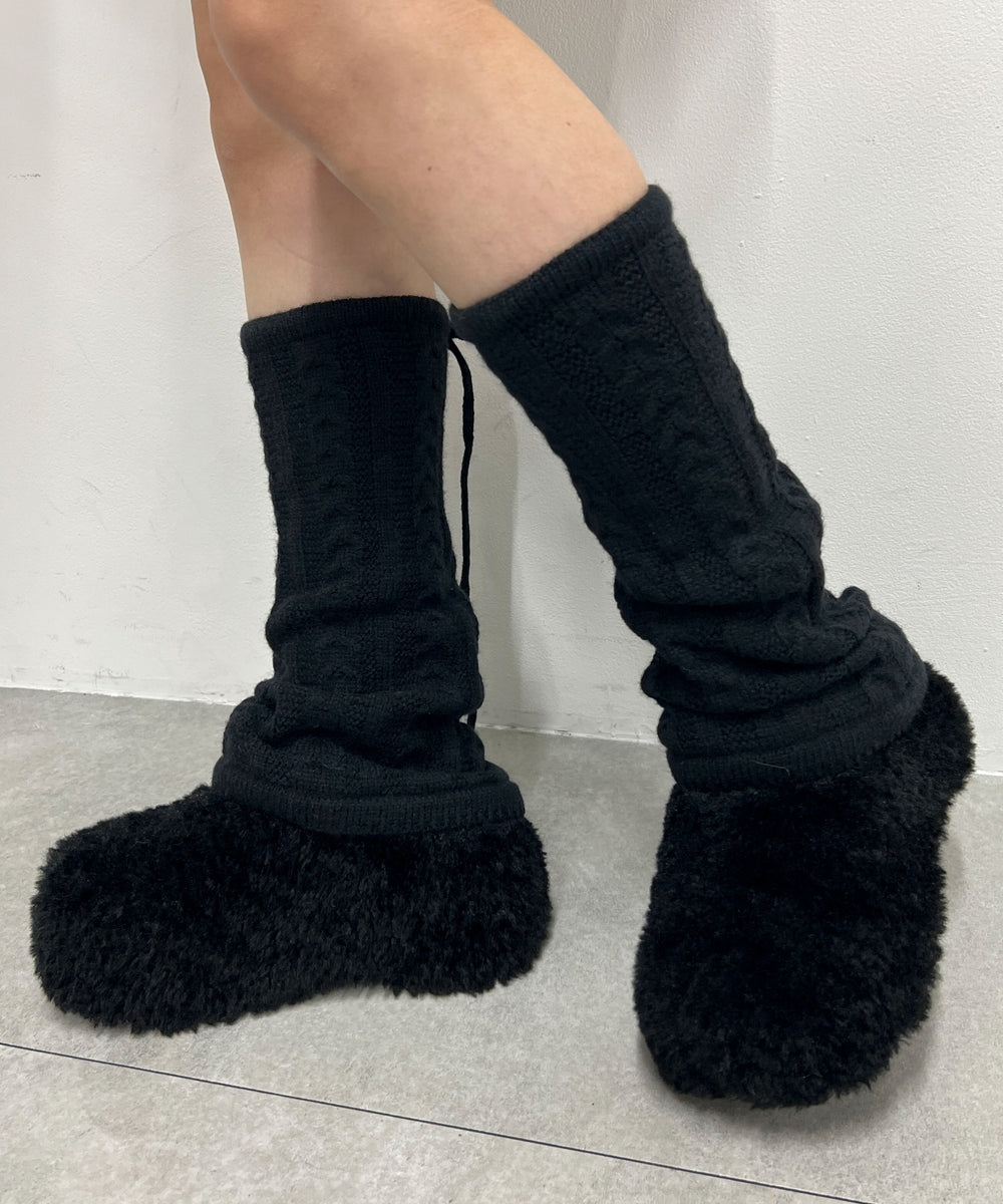 ブラック